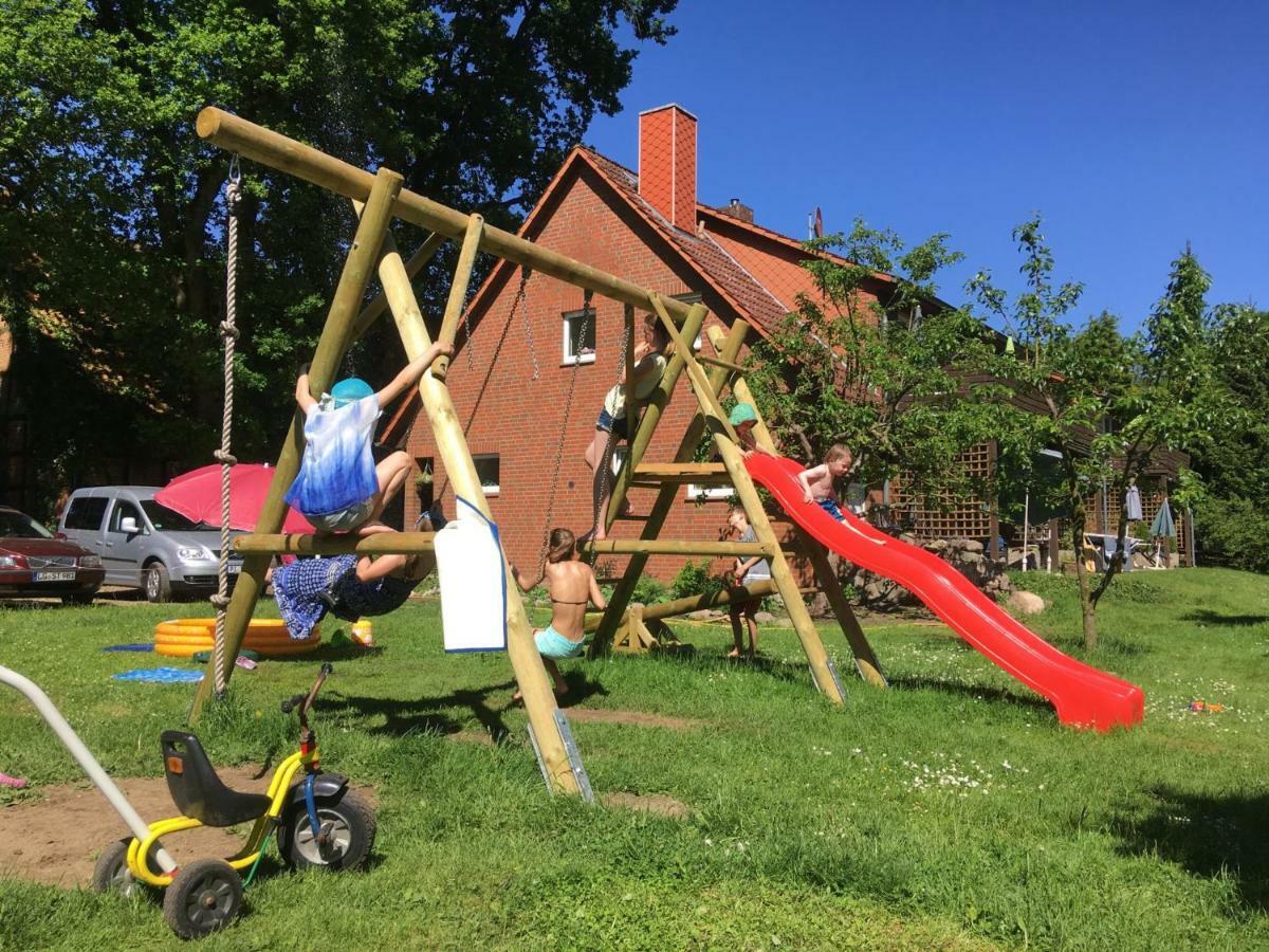 Ferienpension Lindenhof - Ferienwohnungen In Der Lueneburger Heide Marxen am Berge Екстер'єр фото